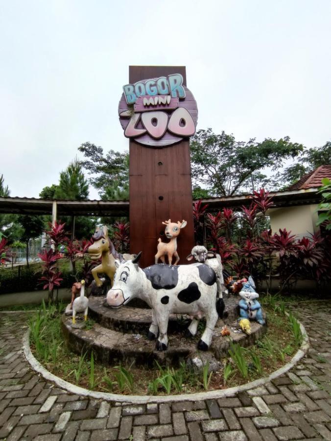 Green Forest Resort Villa Bogor Exterior photo